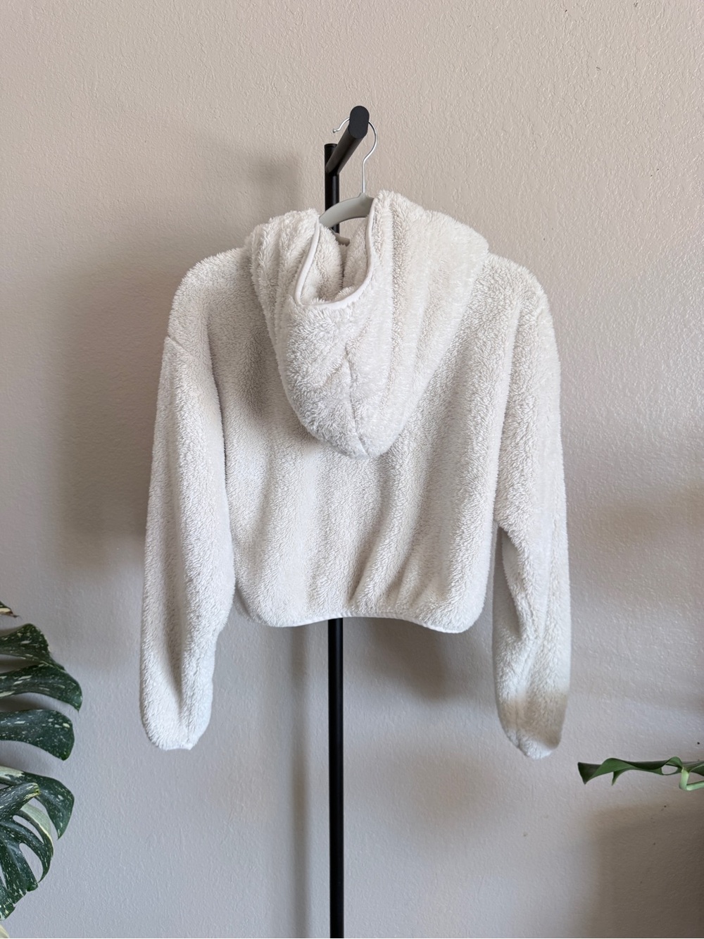 Sunday Best Aritzia White Teddy Fleece Zip Up Hooded Sweatshirt Small - Picture 3 of 3